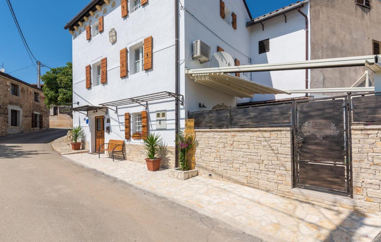 Villa Lenoir فيرسار المظهر الخارجي الصورة